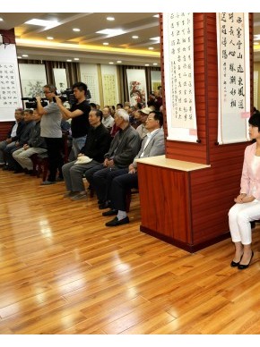 省民政厅组织开展纪念抗日战争胜利70周年暨青海省第三届军休干部书法、美术、摄影展