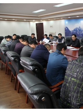 省民政厅突出“精准”认真贯彻落实全省扶贫脱贫工作